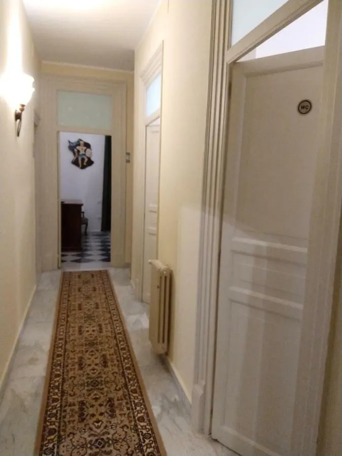 Bed and Breakfast Dimora Principe Scordia Палермо 0*,