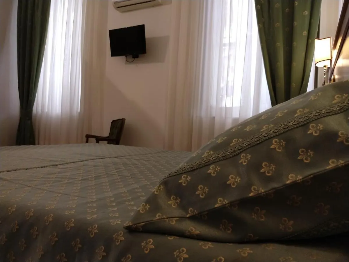Bed and Breakfast Dimora Principe Scordia Палермо